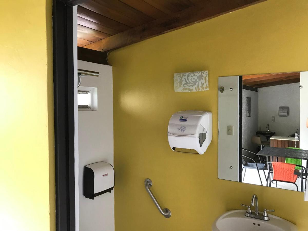 Corazon Sabana Bed & Breakfast San Jose  Exterior photo