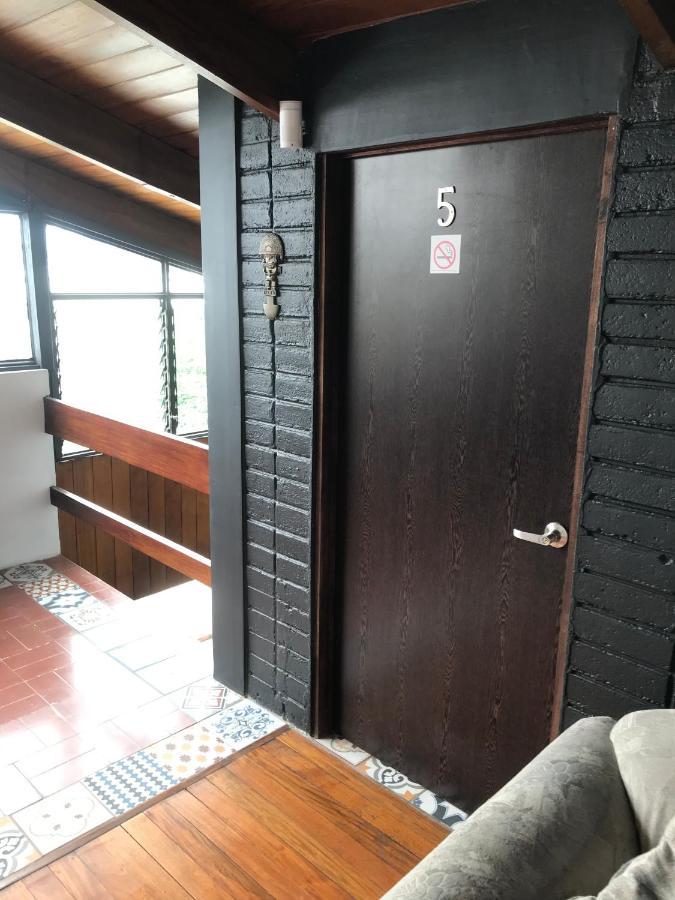 Corazon Sabana Bed & Breakfast San Jose  Exterior photo
